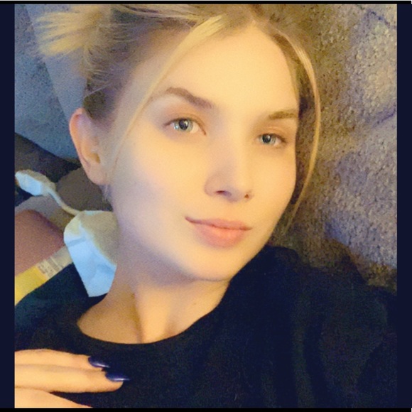 Meet your Posher, Leah - Picture 1 of 1